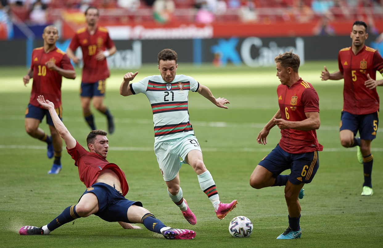 开云体育app-包含葡萄牙英格兰大战，双方互交白卷的词条