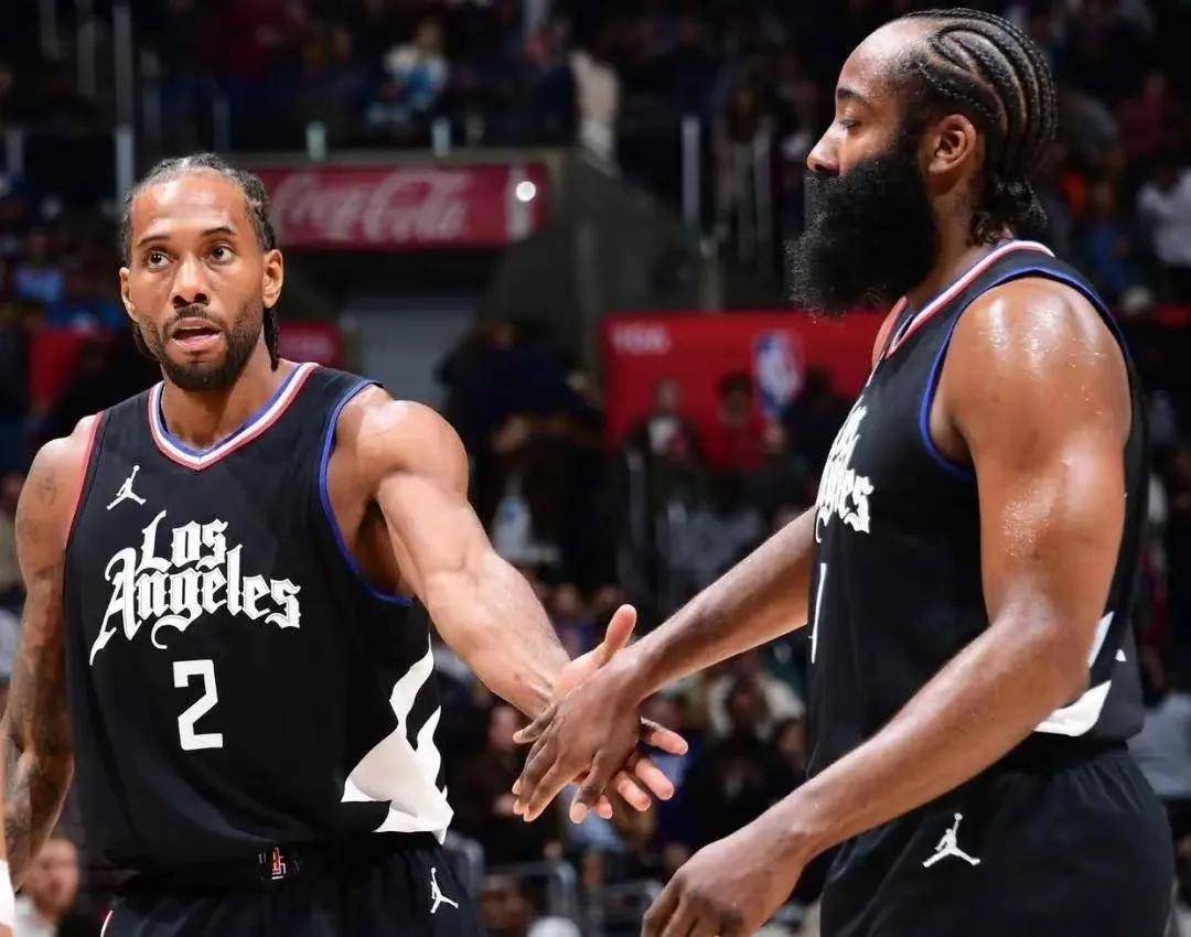 欧洲篮球超级联赛密集赛程出炉欧洲夜晚陷入疯狂 欧洲篮球超级联赛密集赛程出炉欧洲夜晚陷入疯狂