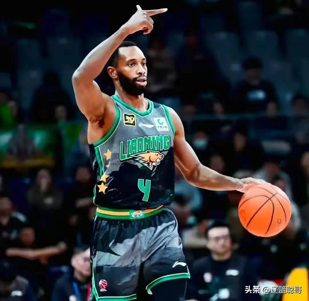 吉林队球员在比赛中展现出令人意外的实力 吉林队球员在比赛中展现出令人意外的实力