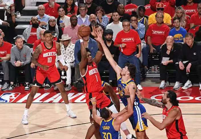 开云体育网页版-火箭首败跳表，湖人资深双枪打破限制