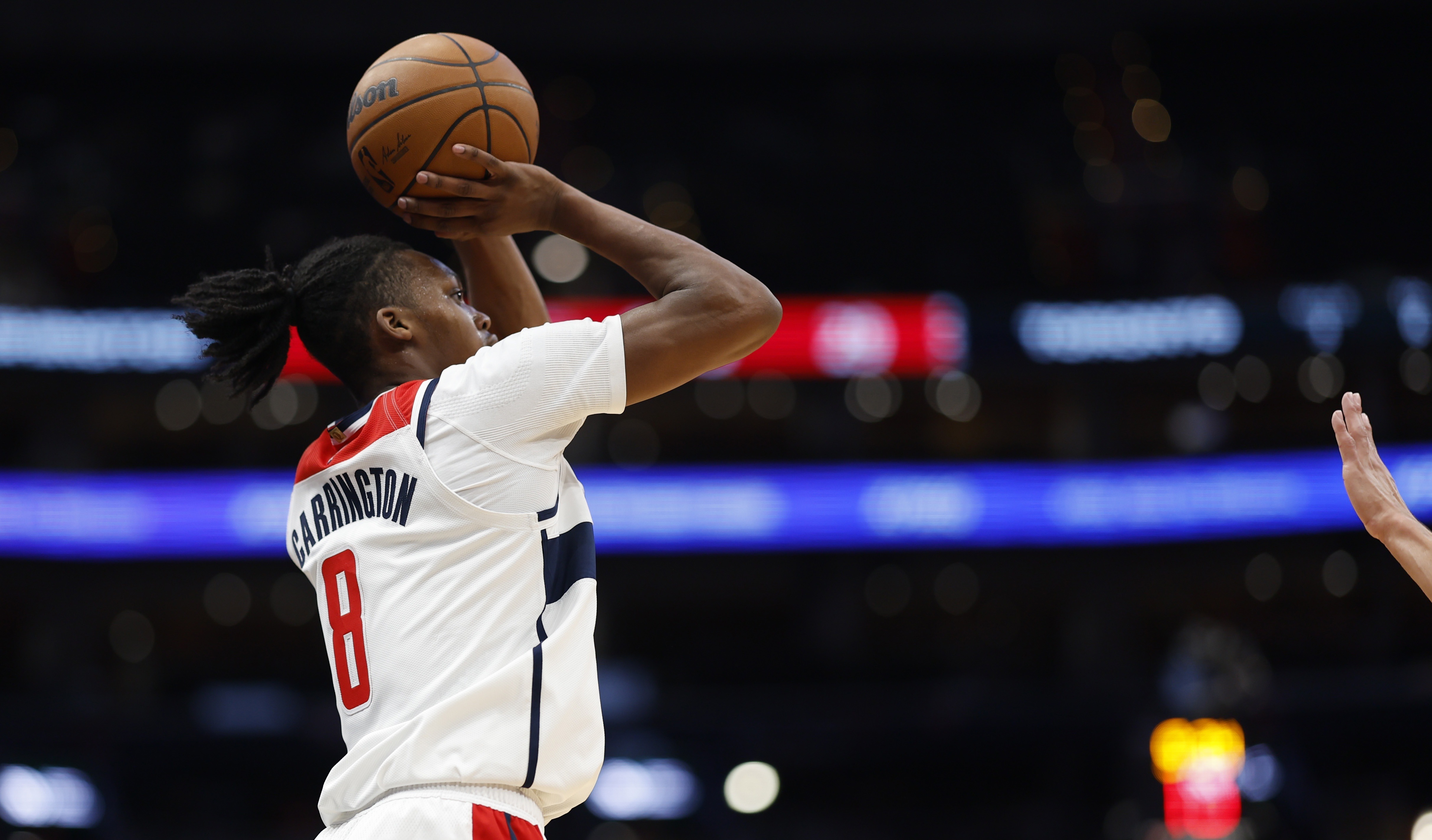 开云体育官方入口-热火主场战胜灰熊，全队发挥稳定的简单介绍