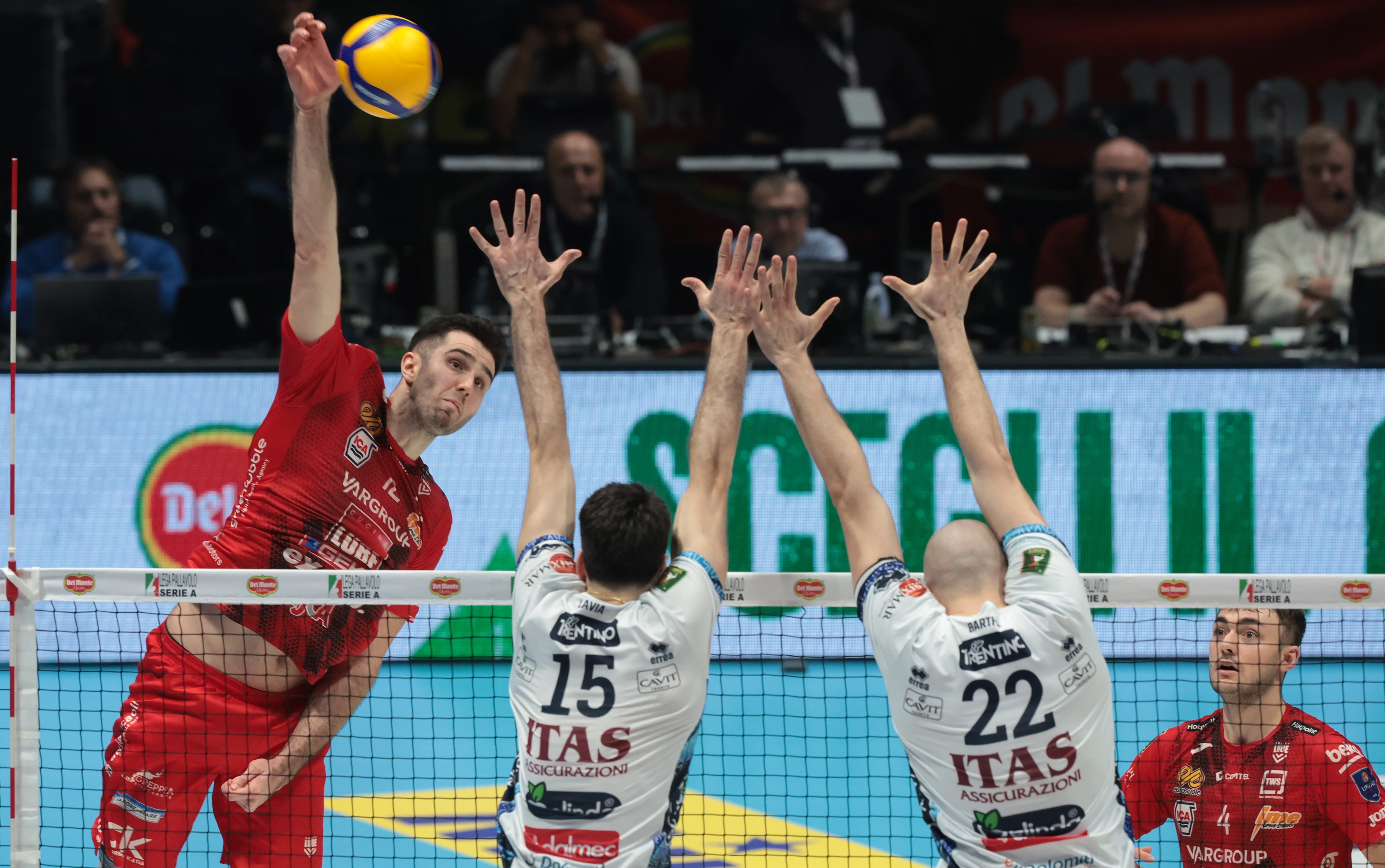 开云体育入口-意大利队在点球大战中战胜奥地利